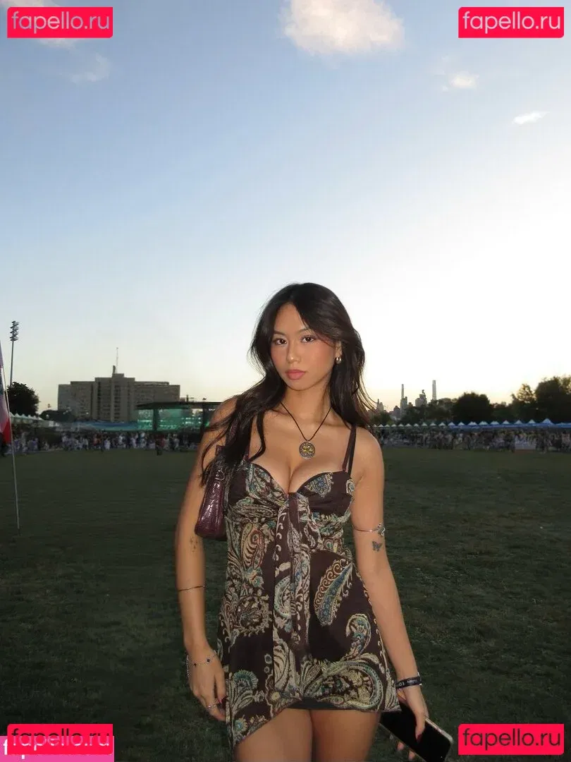 Kim Vuong Onlyfans Photo Gallery 