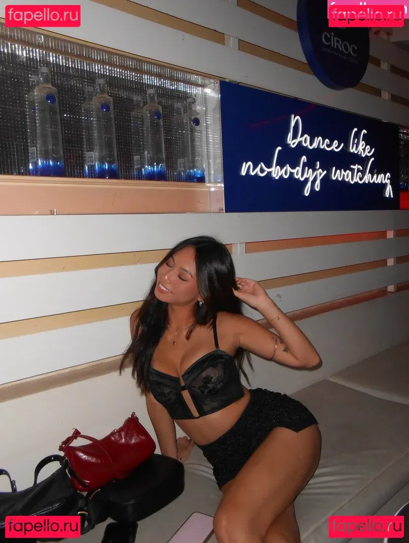 Kim Vuong Onlyfans Photo Gallery 