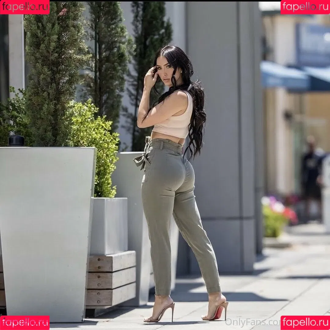 bre_tiesi Onlyfans Photo Gallery 