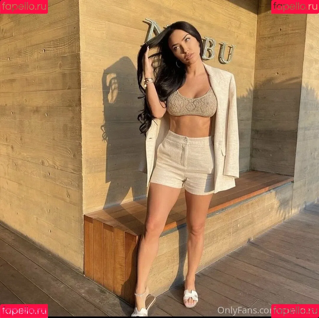 bre_tiesi Onlyfans Photo Gallery 