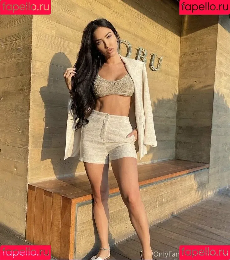 bre_tiesi Onlyfans Photo Gallery 