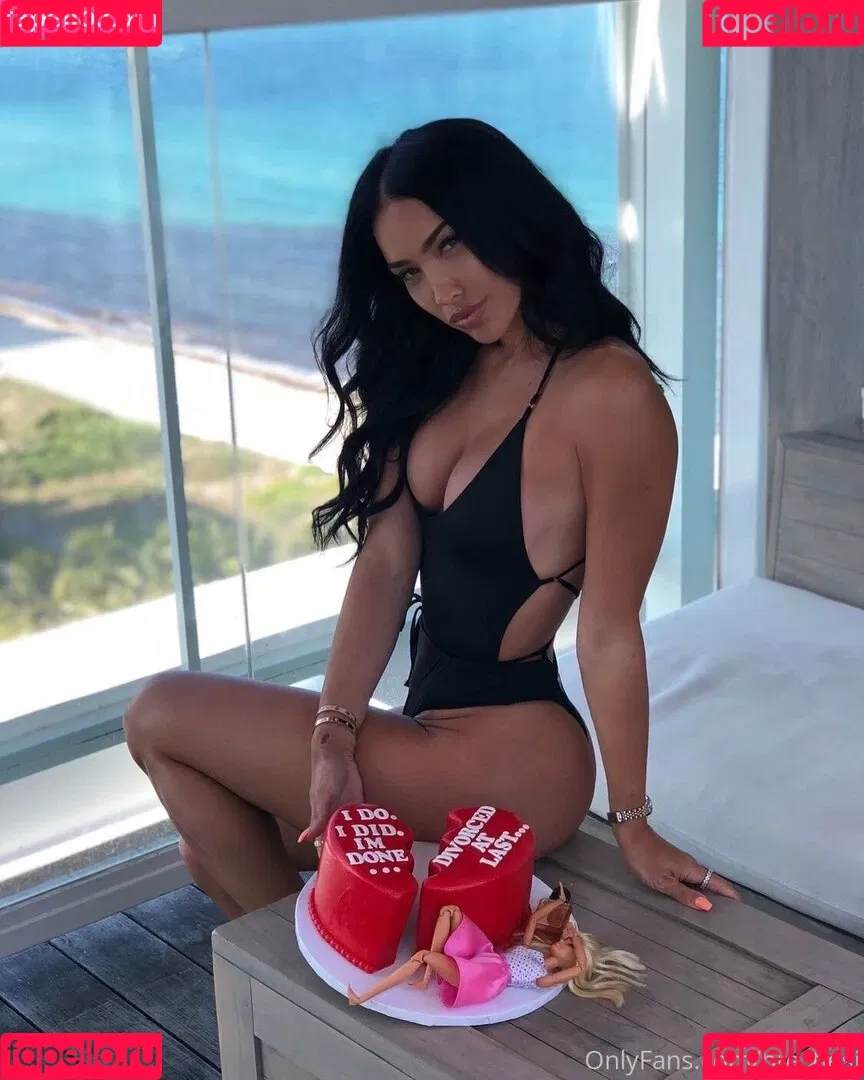 bre_tiesi Onlyfans Photo Gallery 