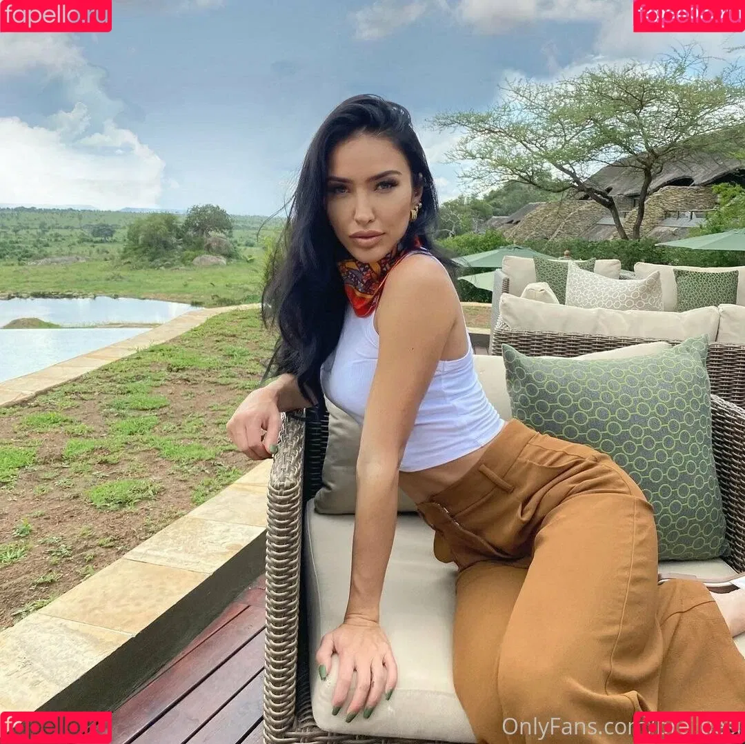 bre_tiesi Onlyfans Photo Gallery 