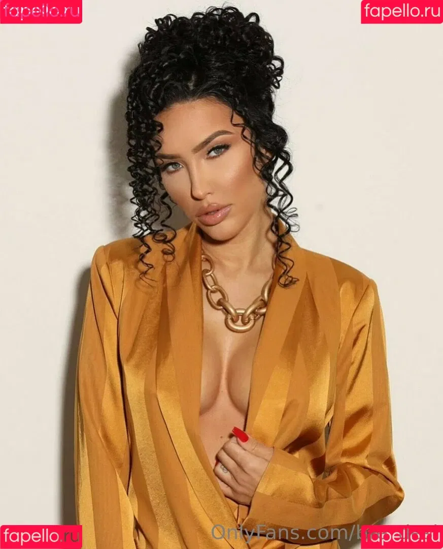 bre_tiesi Onlyfans Photo Gallery 