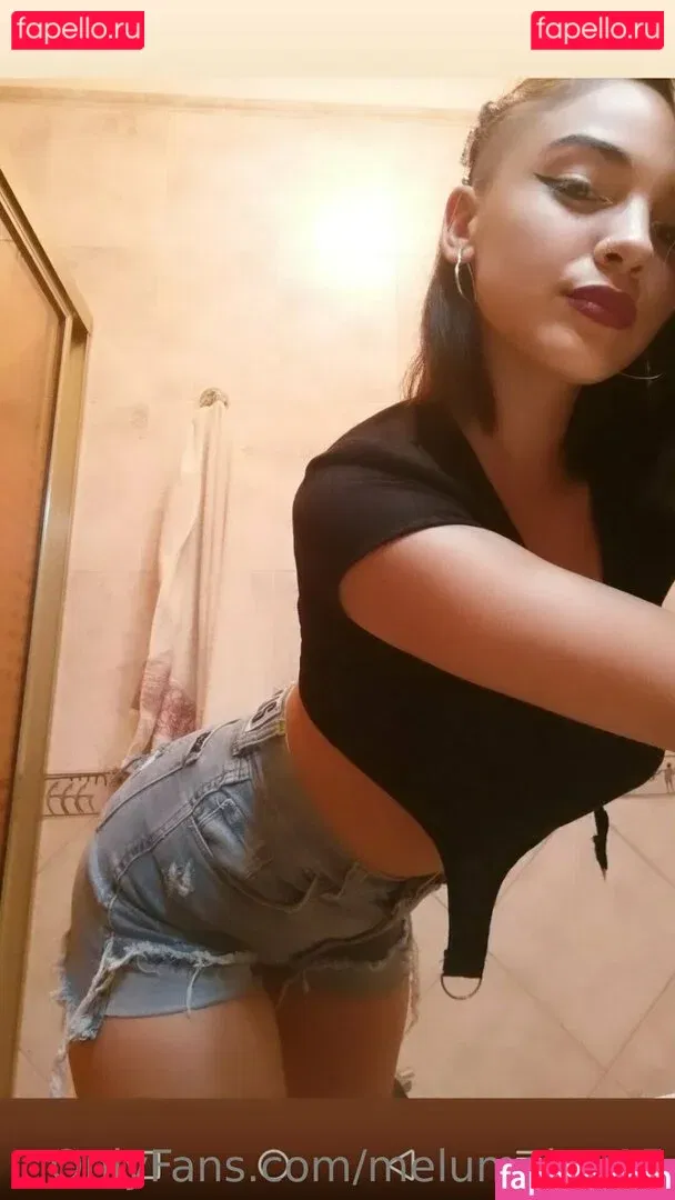 melumeluu15 Onlyfans Photo Gallery 