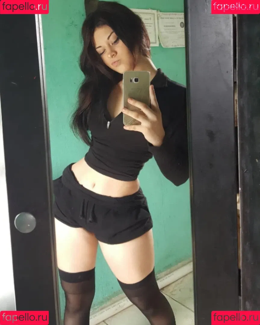 Ivon Gallardo Onlyfans Photo Gallery 