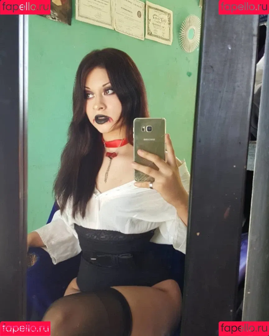 Ivon Gallardo Onlyfans Photo Gallery 