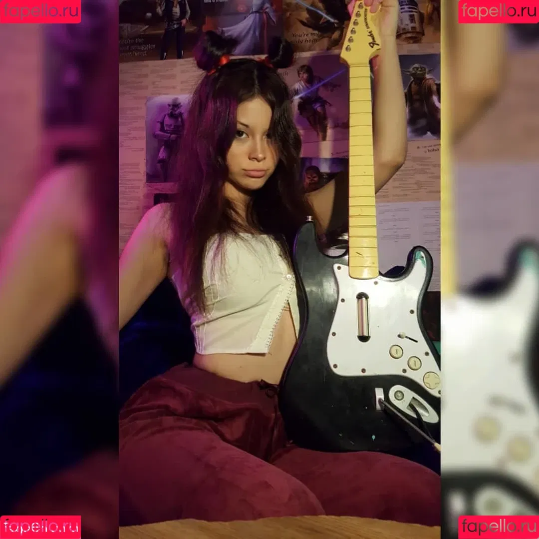 Ivon Gallardo Onlyfans Photo Gallery 