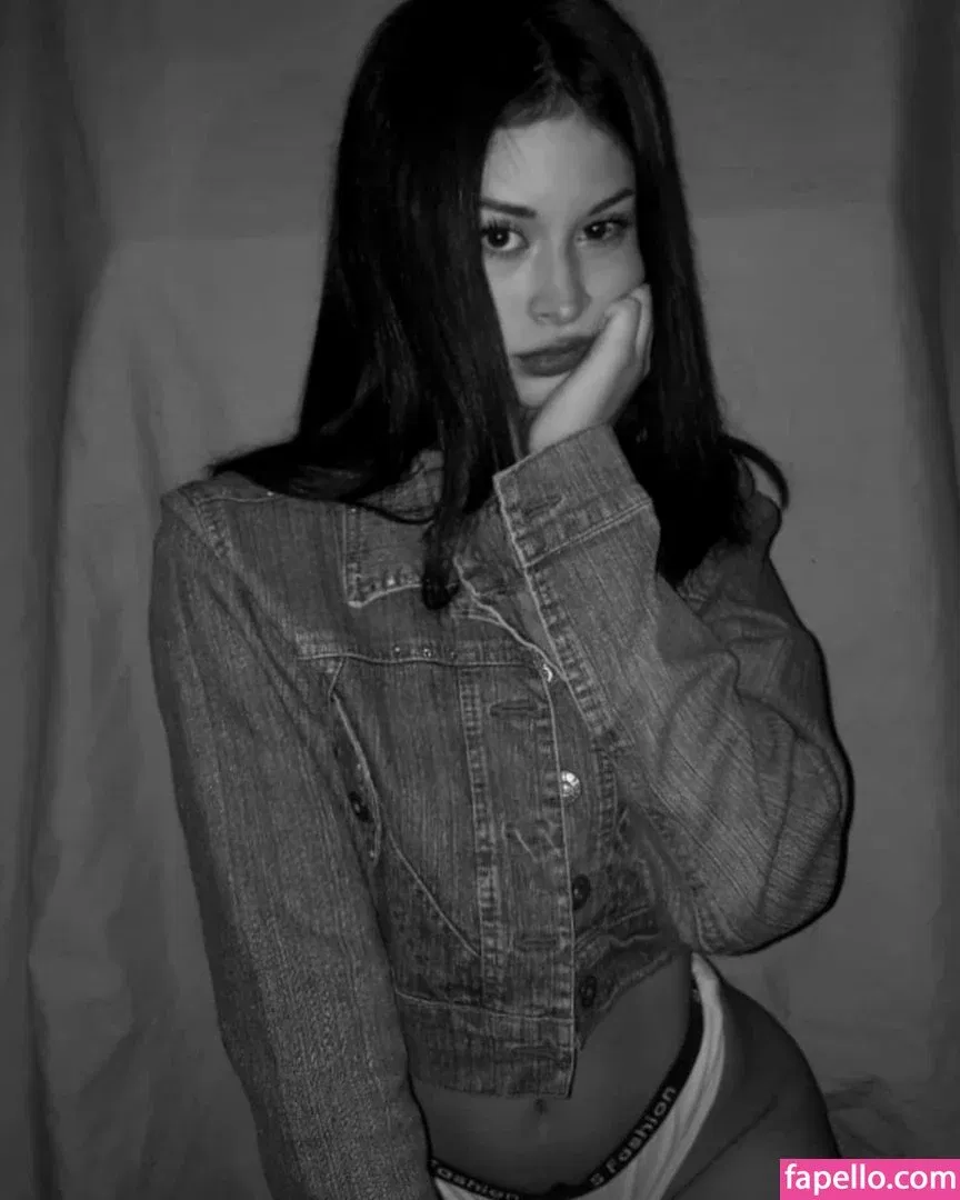 Ivon Gallardo Onlyfans Photo Gallery 