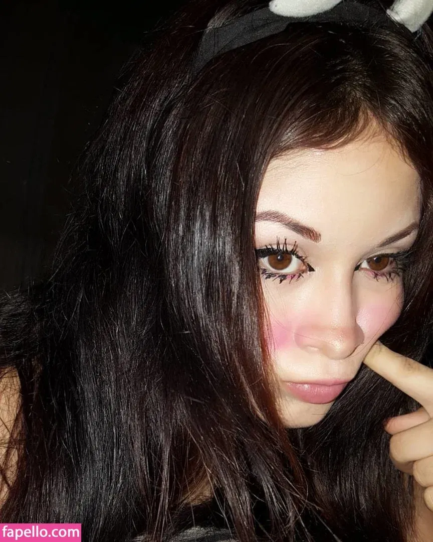 Ivon Gallardo Onlyfans Photo Gallery 