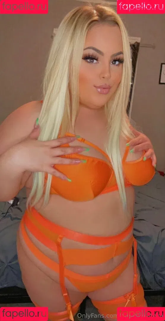 creamykatexo Onlyfans Photo Gallery 