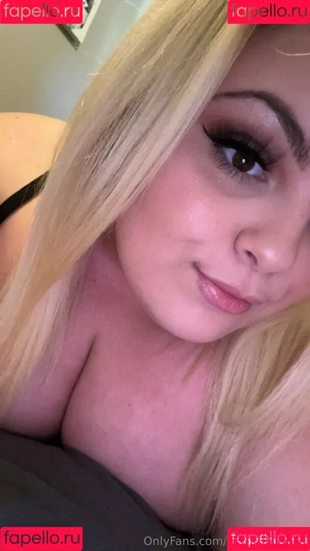 creamykatexo Onlyfans Photo Gallery 