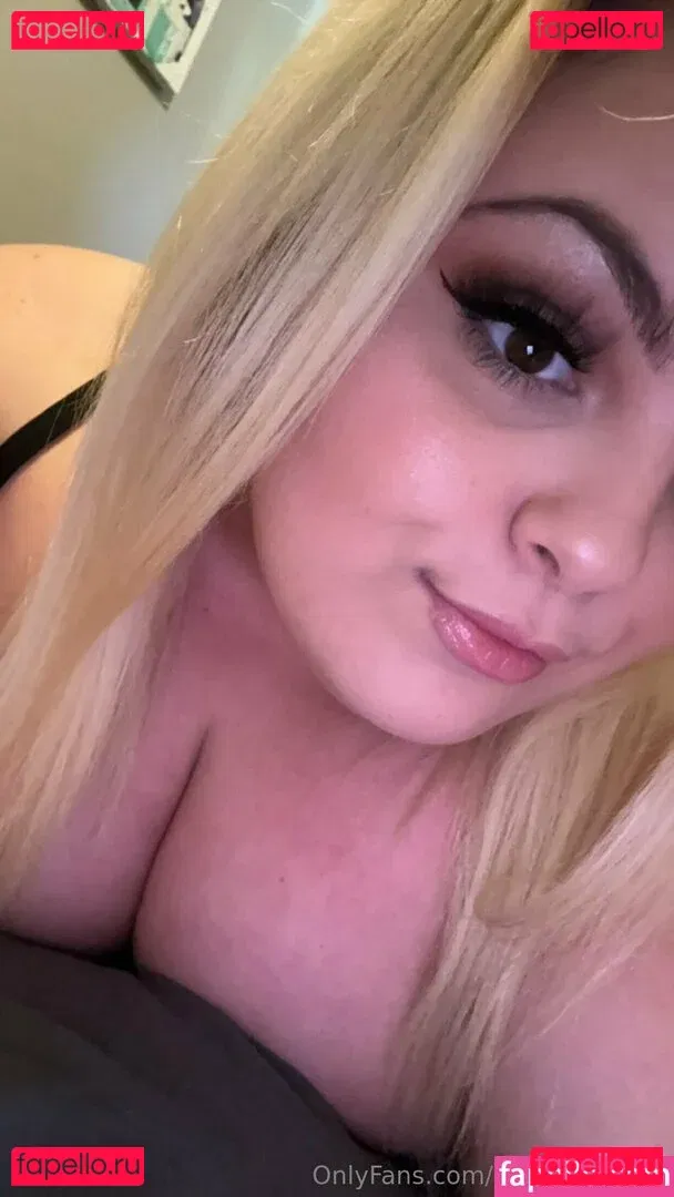 creamykatexo Onlyfans Photo Gallery 