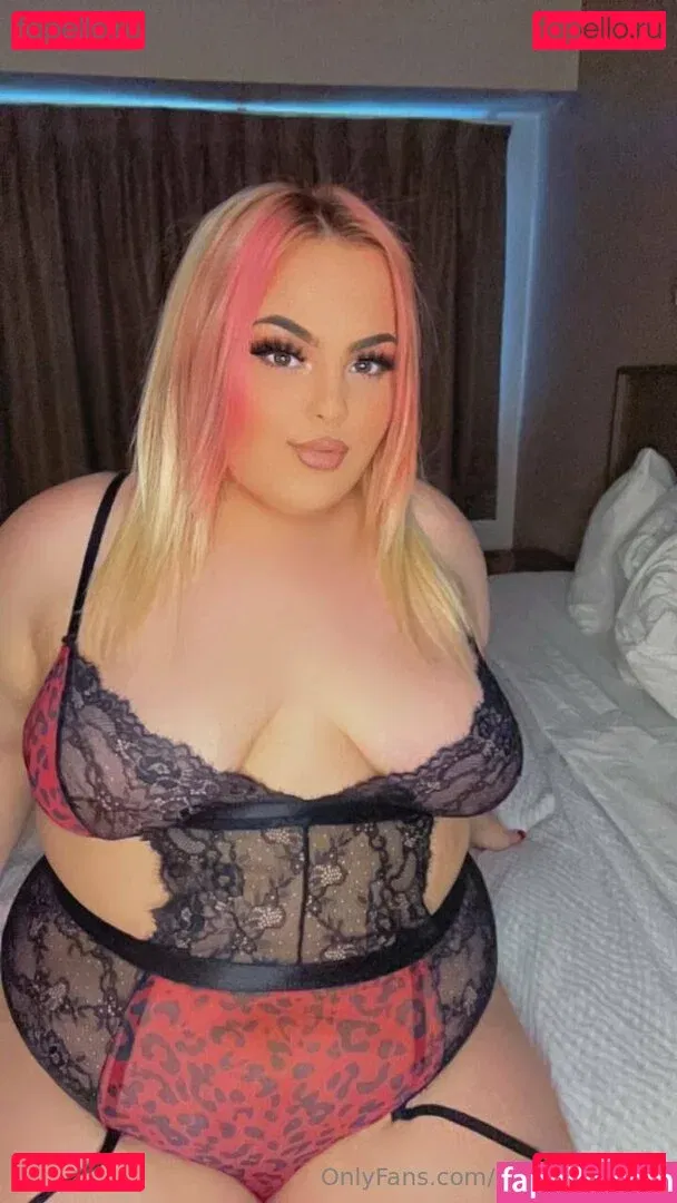 creamykatexo Onlyfans Photo Gallery 