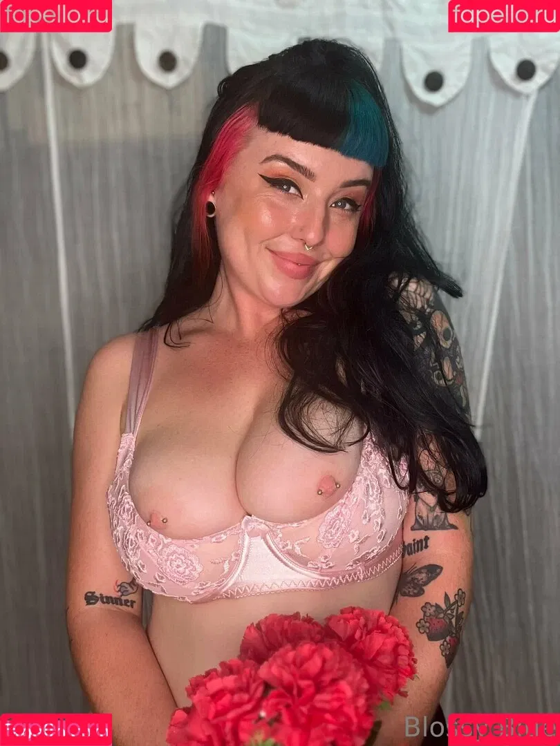 blossybluex Onlyfans Photo Gallery 