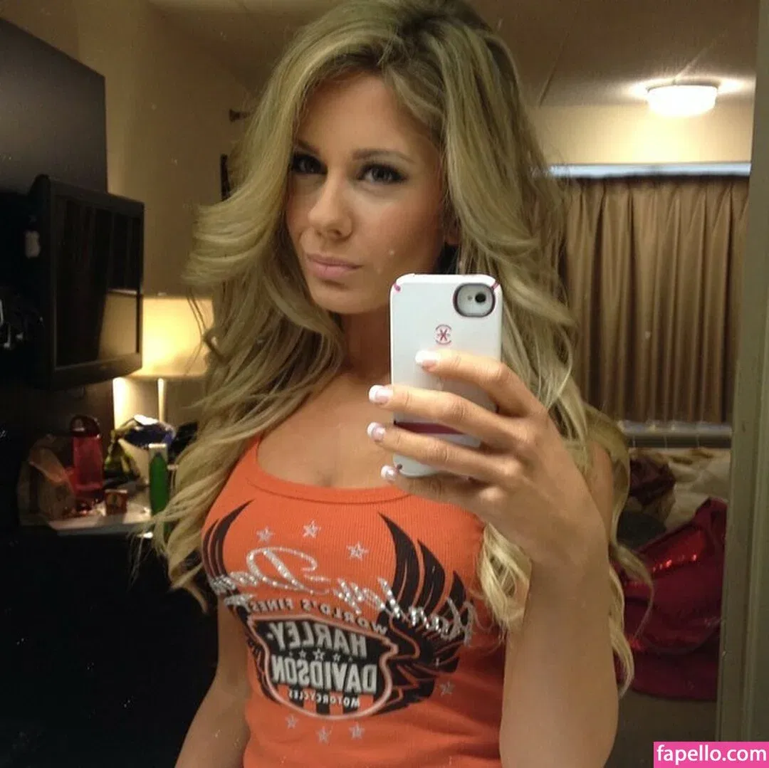 Noelle Onlyfans Photo Gallery 