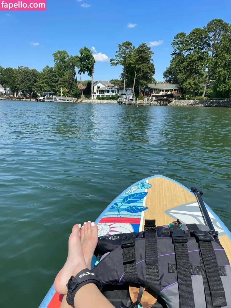 Noelle Onlyfans Photo Gallery 