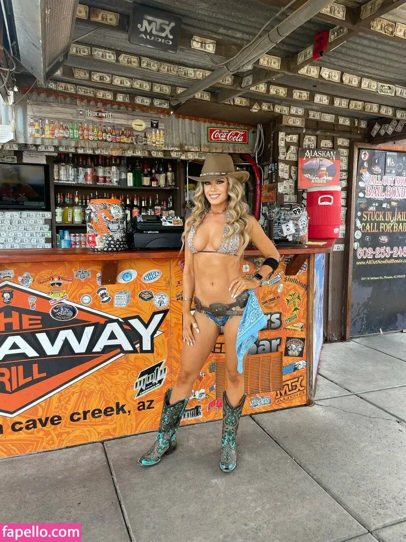 Noelle Onlyfans Photo Gallery 