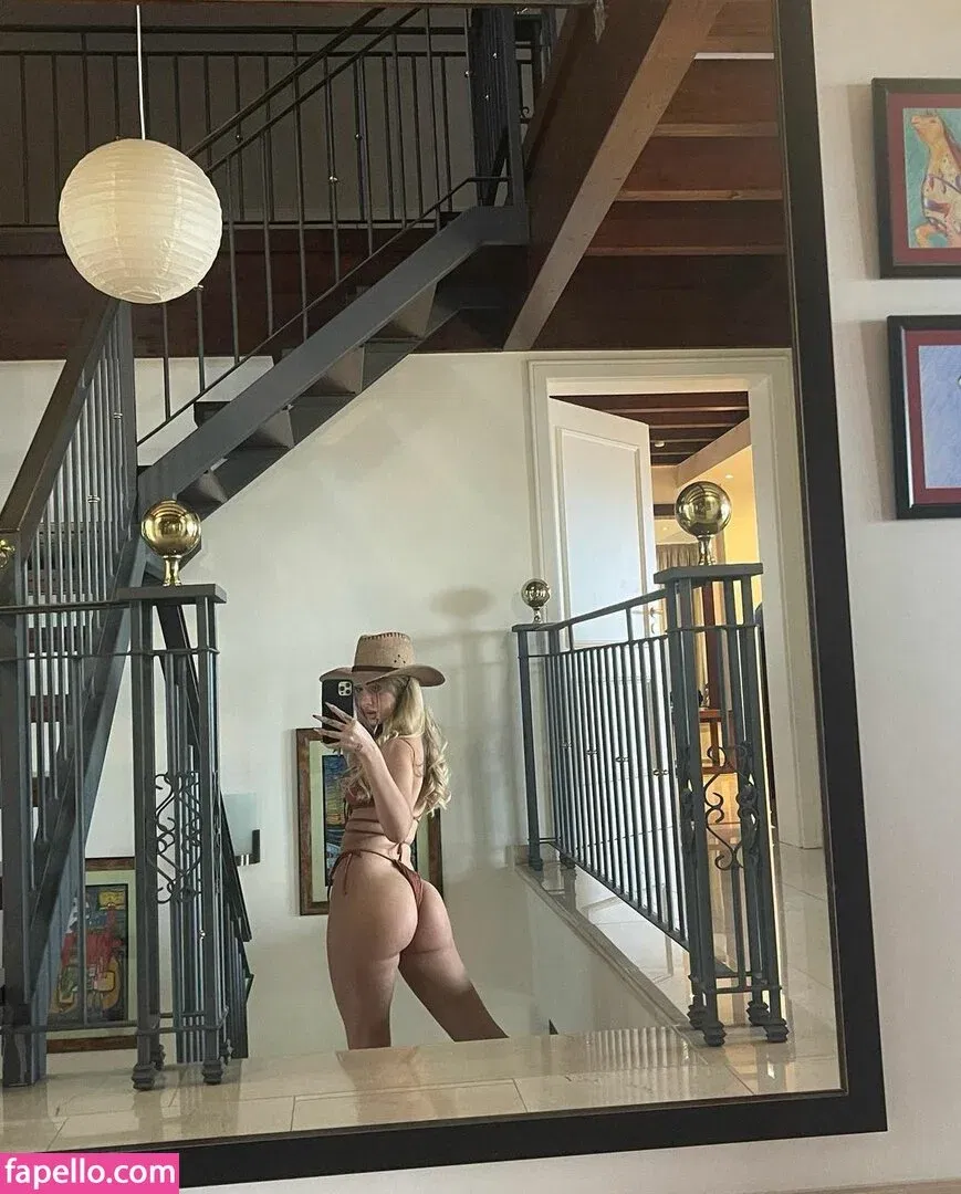 roberryc Onlyfans Photo Gallery 