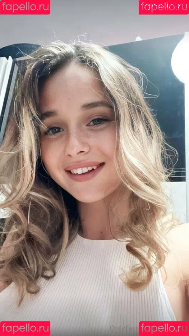 llitalola Onlyfans Photo Gallery 