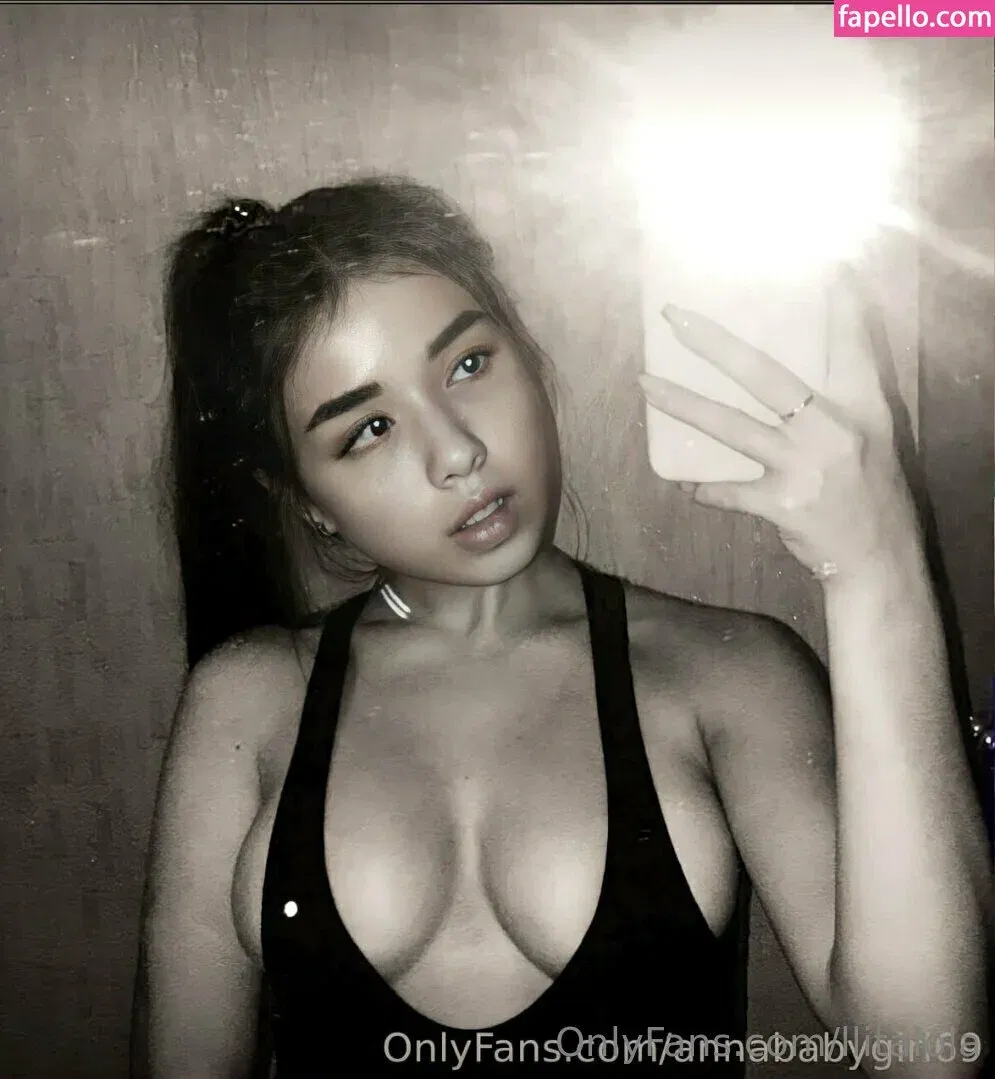 llitalola Onlyfans Photo Gallery 