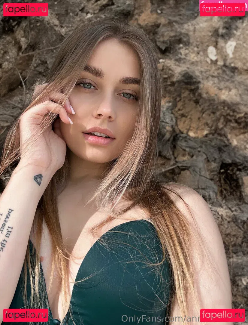 annamillervip Onlyfans Photo Gallery 