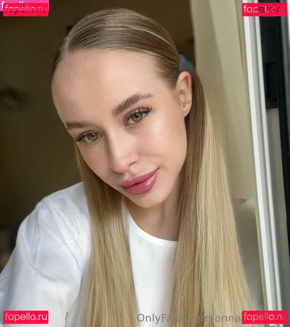 annamillervip Onlyfans Photo Gallery 