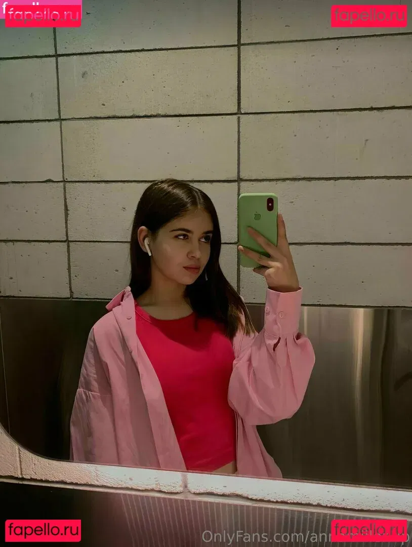 annamillervip Onlyfans Photo Gallery 