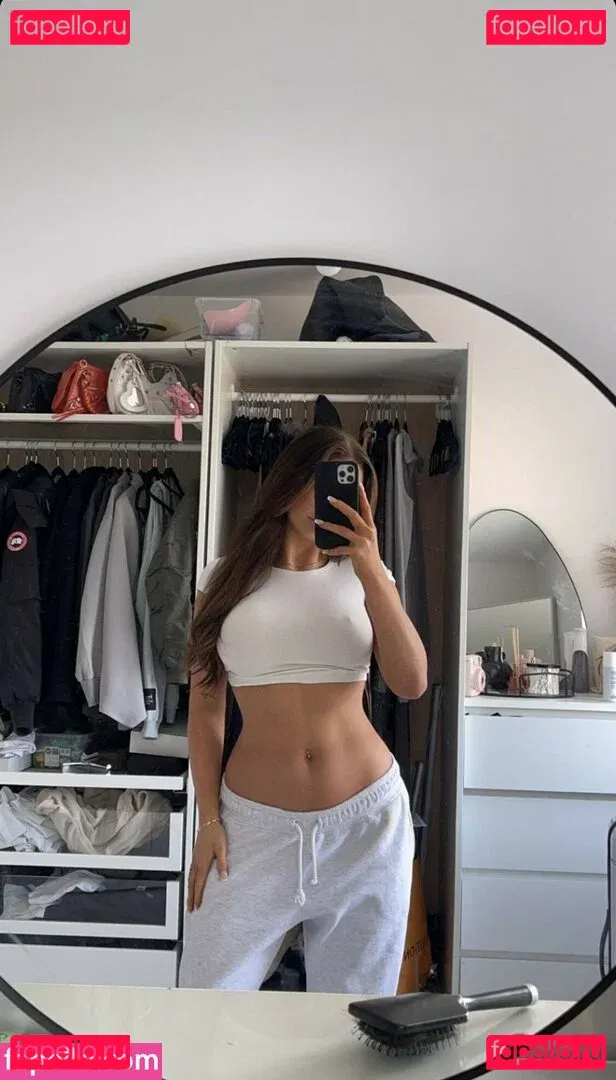 Kiera Lucy Onlyfans Photo Gallery 