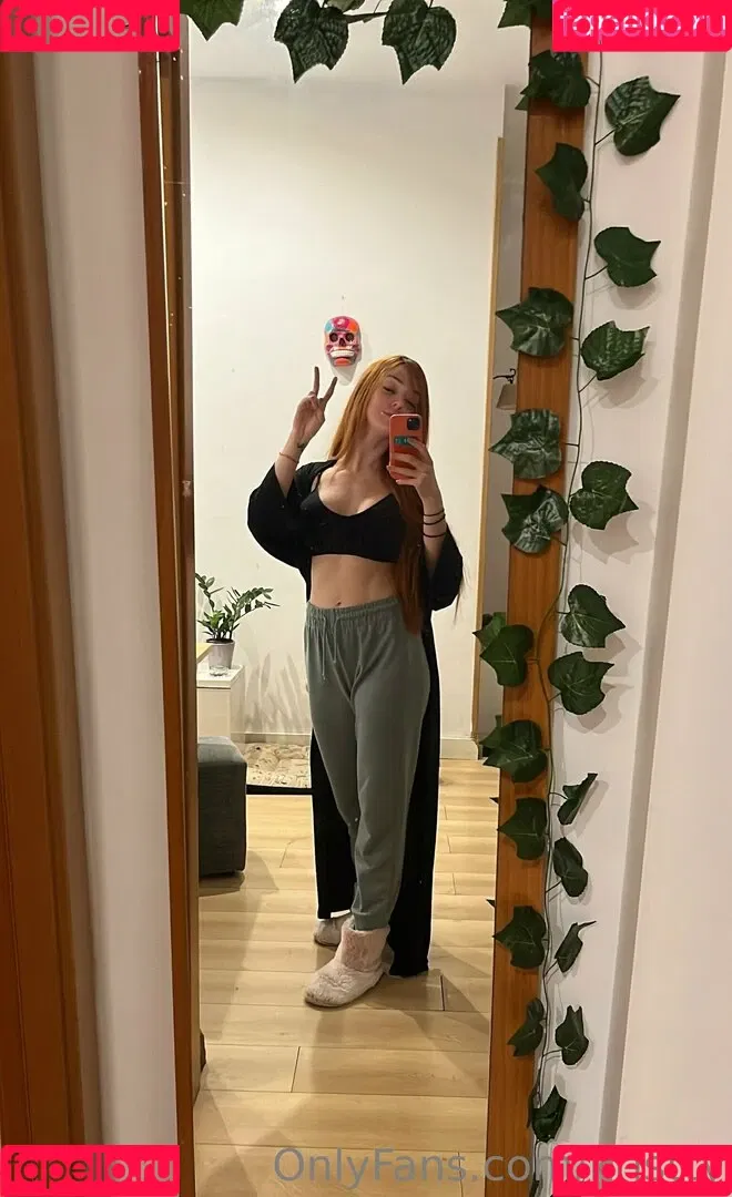 Kristty Onlyfans Photo Gallery 