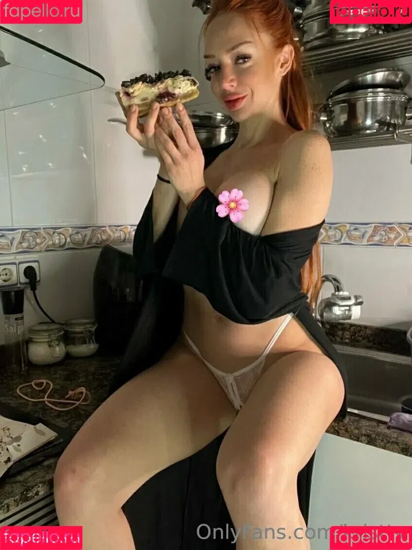 Kristty Onlyfans Photo Gallery 