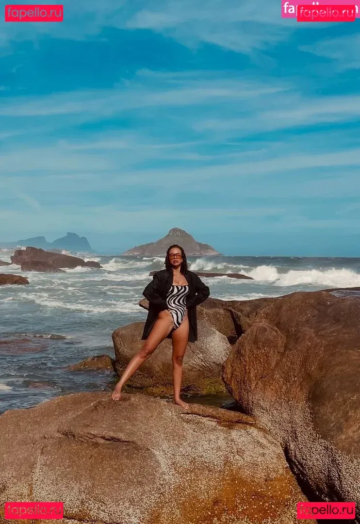 Gabriela Moreyra Onlyfans Photo Gallery 