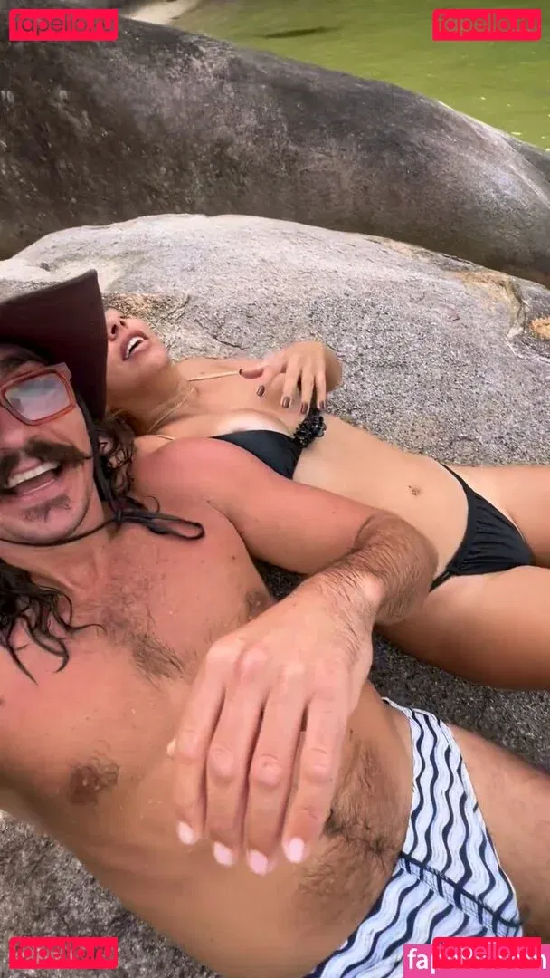 Gabriela Moreyra Onlyfans Photo Gallery 