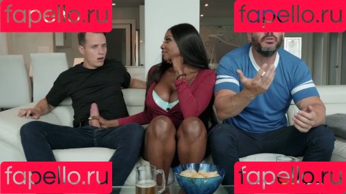 Diamond Jackson Onlyfans Photo Gallery 