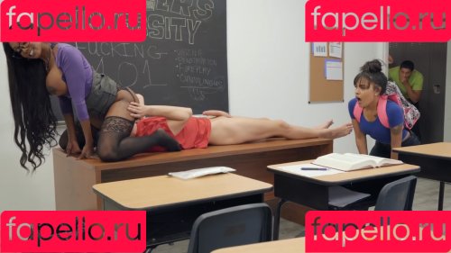 Diamond Jackson Onlyfans Photo Gallery 