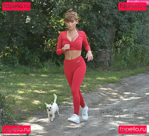 Summer Monteys-Fullam Onlyfans Photo Gallery 