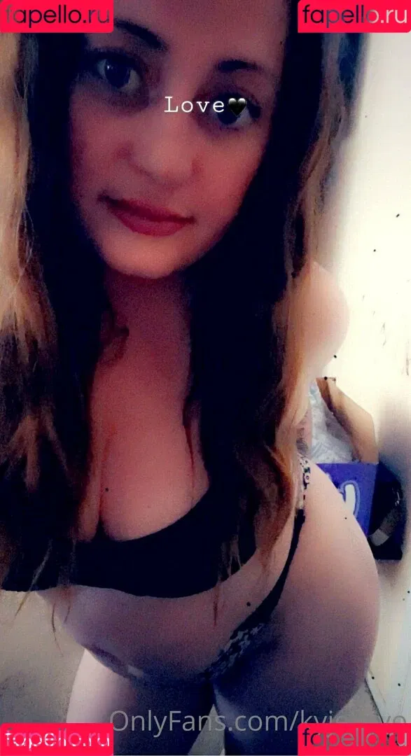 kyjellyyo Onlyfans Photo Gallery 