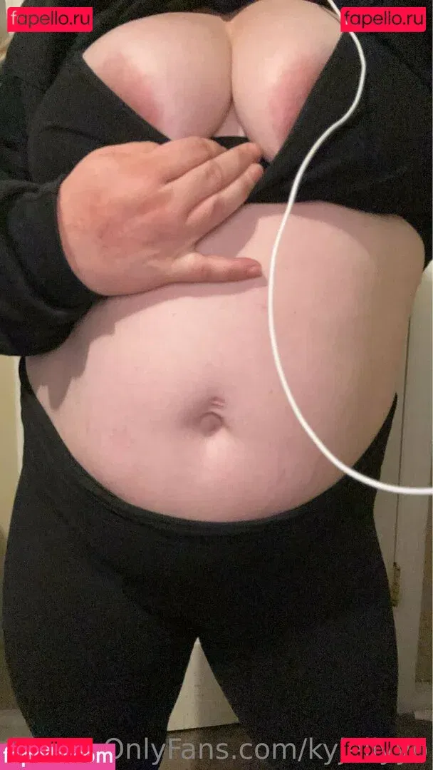 kyjellyyo Onlyfans Photo Gallery 
