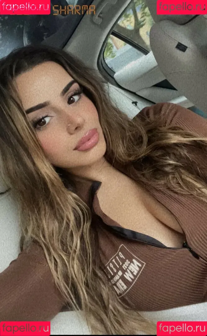 Celina Sharma Onlyfans Photo Gallery 