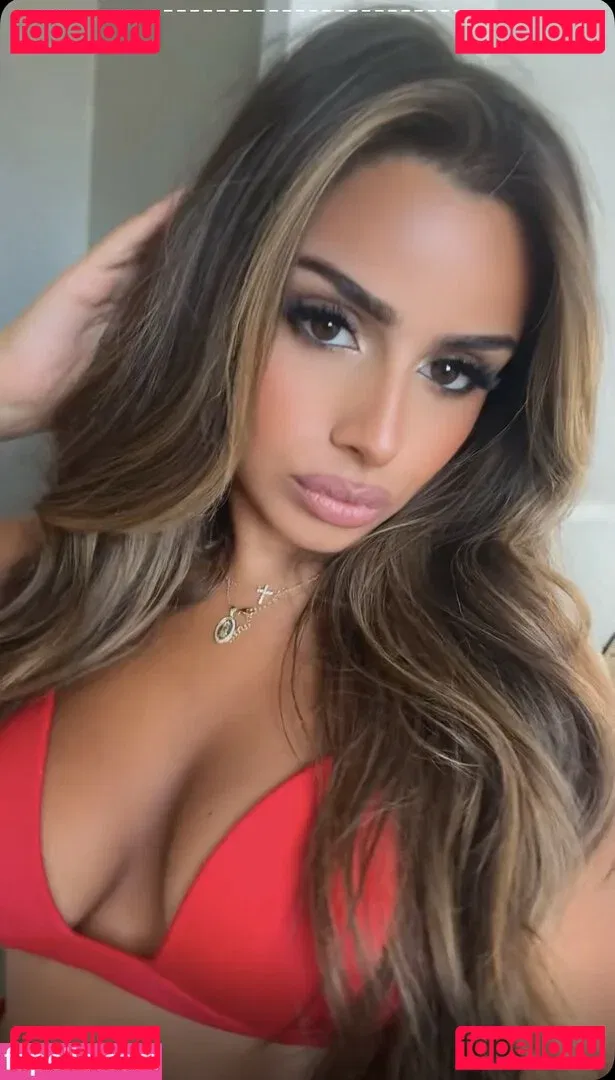 Celina Sharma Onlyfans Photo Gallery 