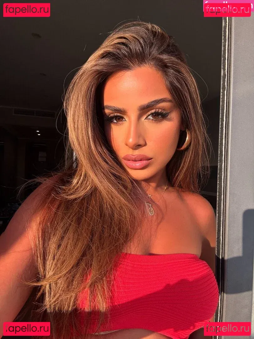 Celina Sharma Onlyfans Photo Gallery 