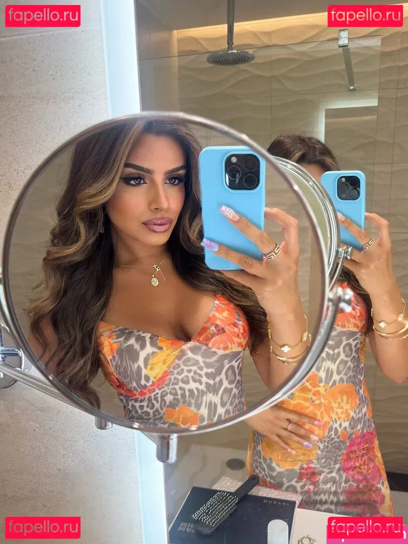 Celina Sharma Onlyfans Photo Gallery 