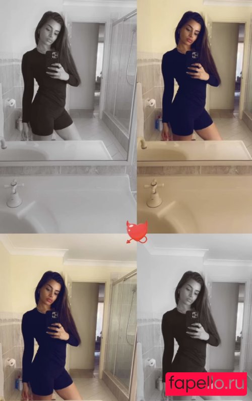 Celina Sharma Nude Onlyfans Photo 32