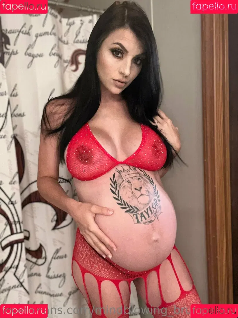 mindblowing_brunette69 Onlyfans Photo Gallery 