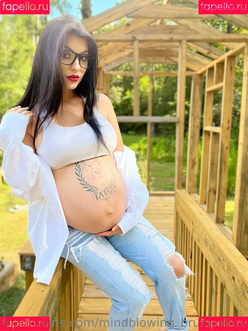mindblowing_brunette69 Onlyfans Photo Gallery 