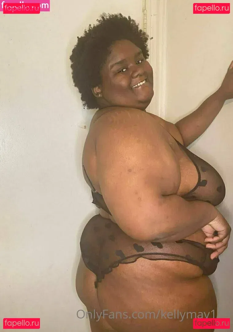 kellymay129 Onlyfans Photo Gallery 