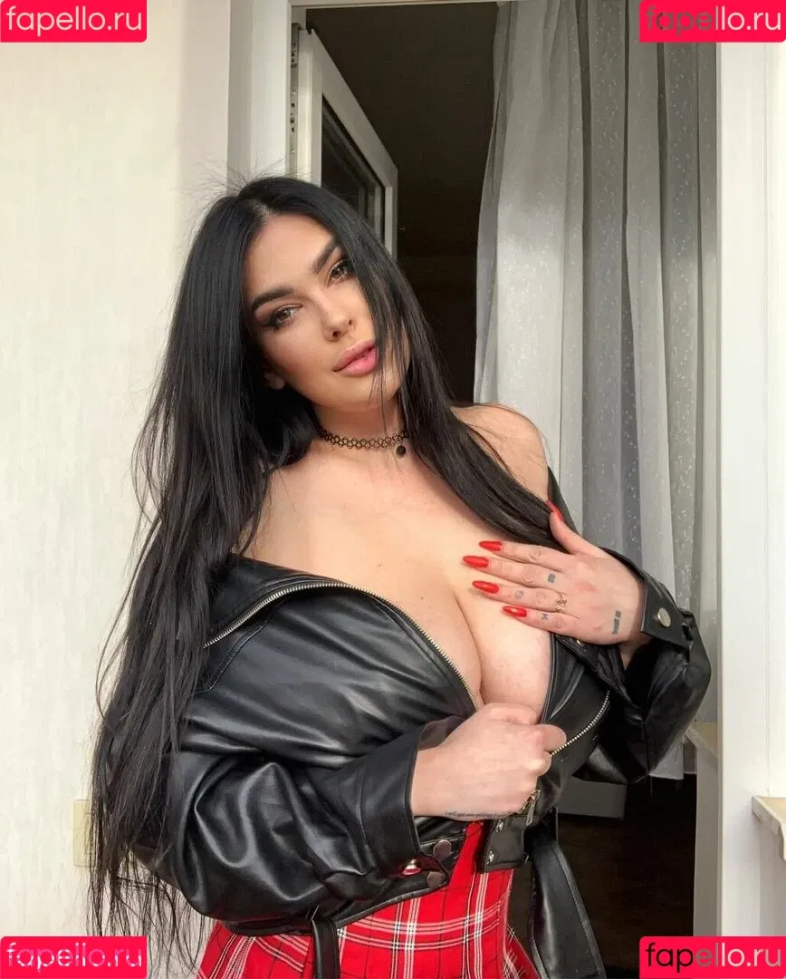 loyrifree Onlyfans Photo Gallery 