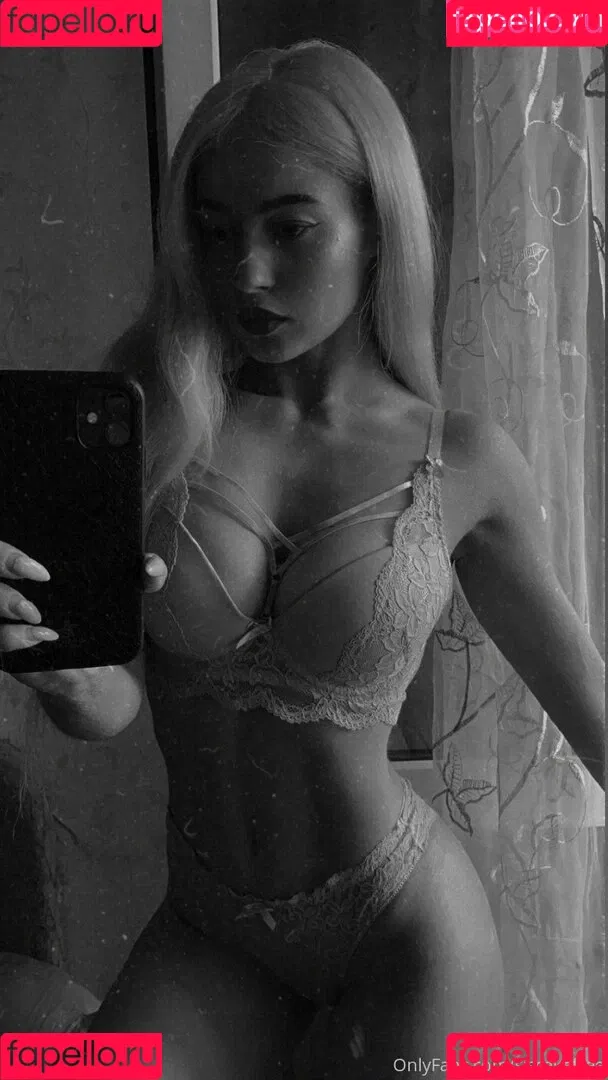 loyrifree Onlyfans Photo Gallery 