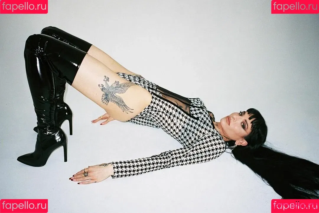 Lilith Czar Onlyfans Photo Gallery 