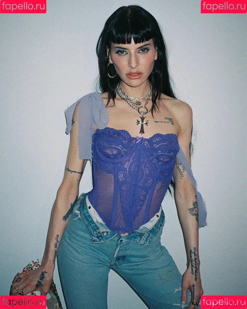 Lilith Czar Onlyfans Photo Gallery 